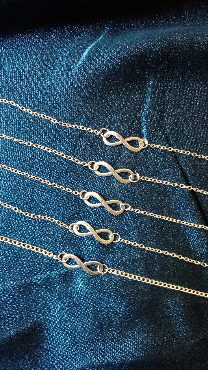 Infinity chain bracelet (silver)