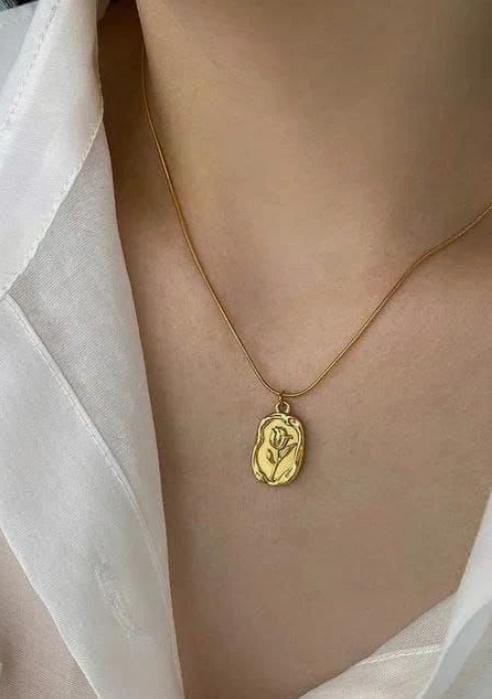 Crafted with precision, our gold necklaces